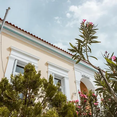 Archontiko Eleni Hotel 2*