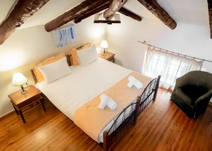 Archontiko Eleni 2* Άνδρος