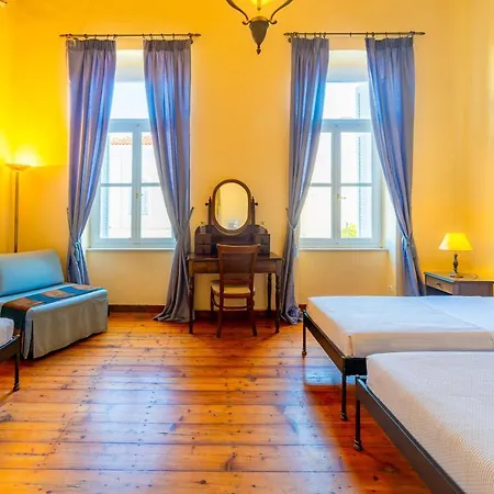 Archontiko Eleni 2* Ándros