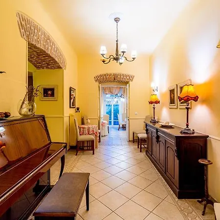 Archontiko Eleni 2* Ándros