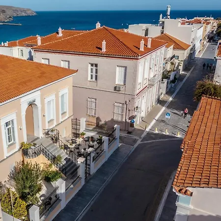 Archontiko Eleni Andros Town