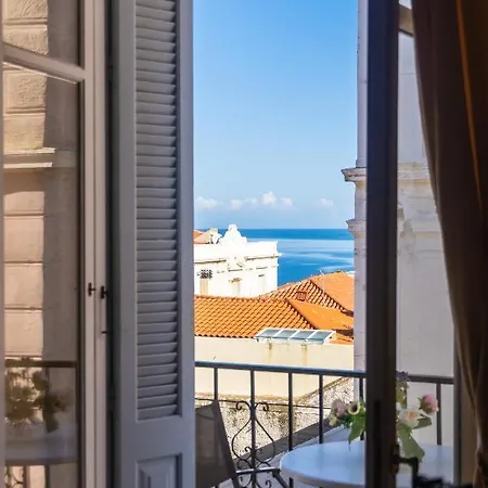 Archontiko Eleni Hotell 4*