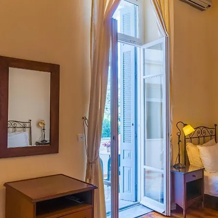 Archontiko Eleni Hotel Andros Town