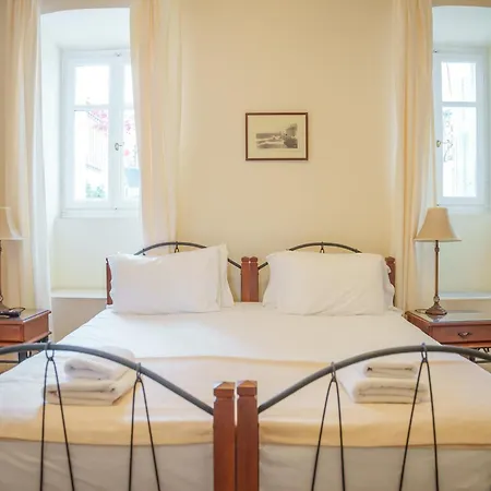 Hotel Archontiko Eleni Andros Town