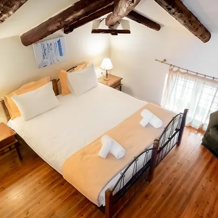 Archontiko Eleni 2* Ándros