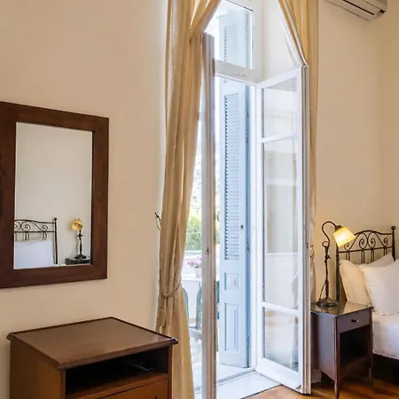 Archontiko Eleni Hotell 4*